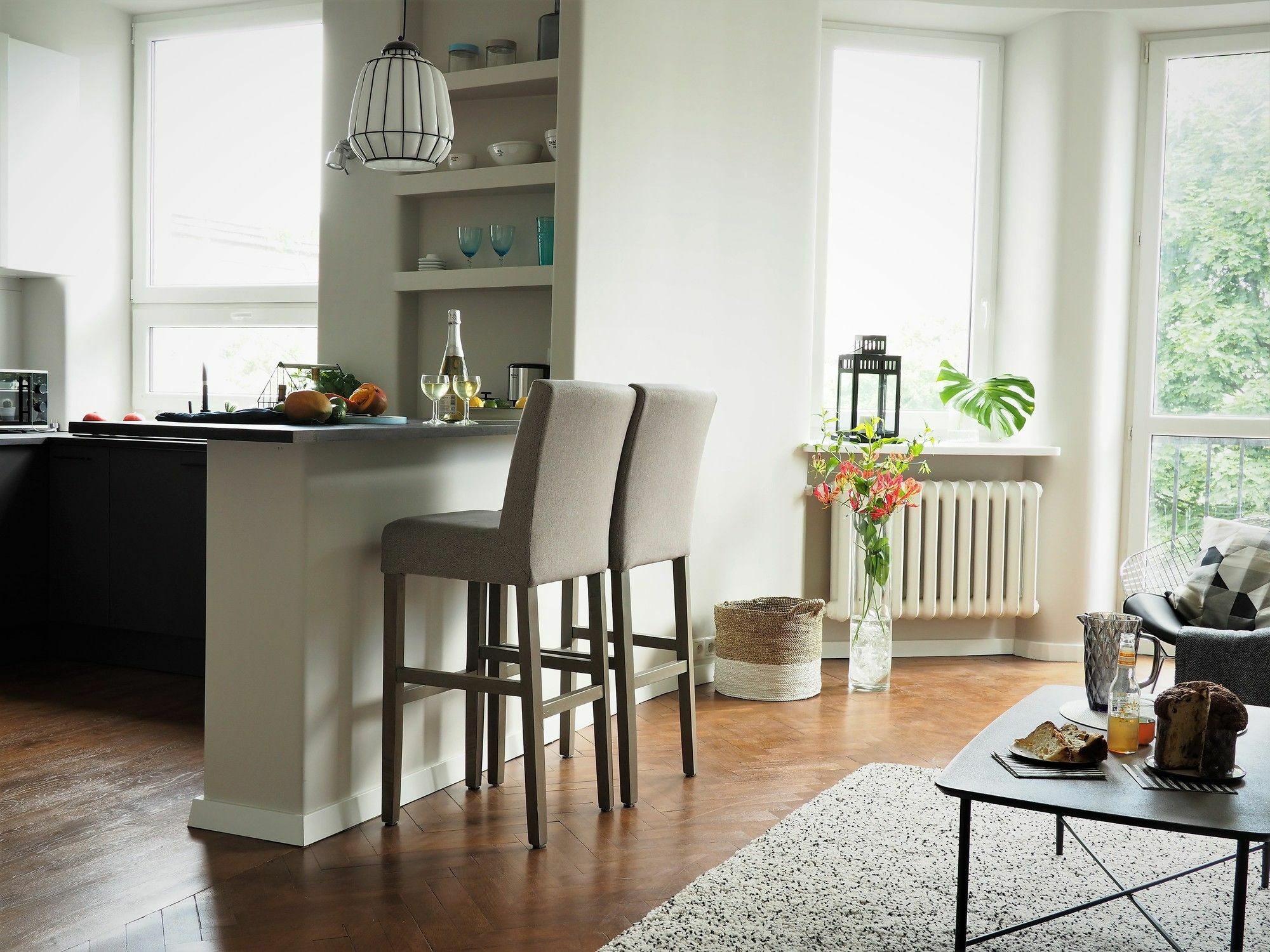 Classic Apartment In Варшава Екстериор снимка